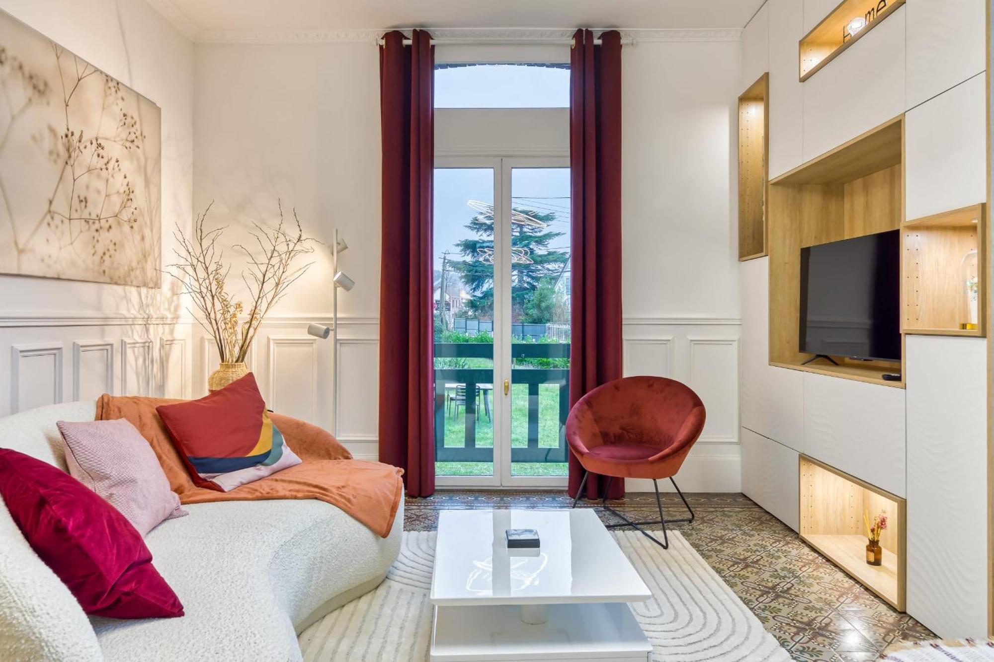 Rose Ecrin De Charme Avec Parking Terrasse Privee Et Jardin Partage Apartment Grand-Couronne Exterior photo
